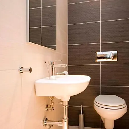 Belvedere 4 * Murter